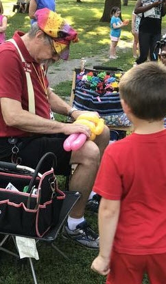 Harvard Park & Iles Park National Night Out 2017 - balloon artist