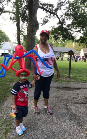 Harvard Park & Iles Park National Night Out 2017 - facepainting & balloons!