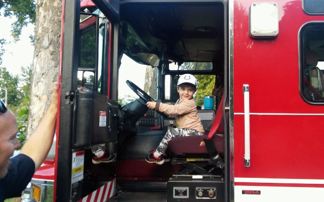 Harvard Park & Iles Park National Night Out 2017 - firetruck